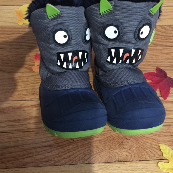 Cat & Jack boys boots size 6 - Picture 8 of 12